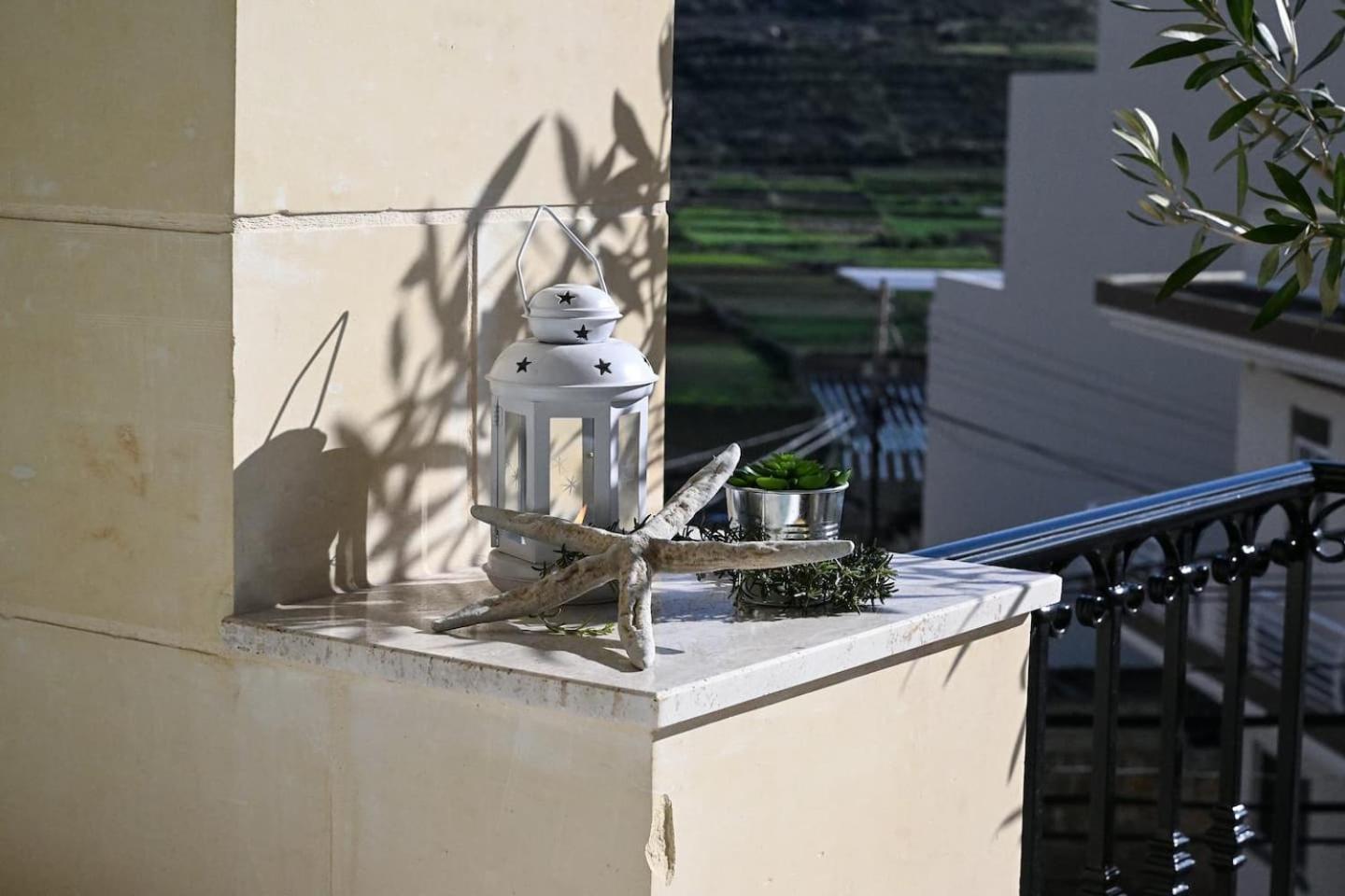 Appartement Ta'Lonza Luxury Near Goldenbay With Hot Tub App3 à Mellieħa Extérieur photo